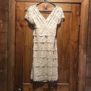 Gorgeous laced dress formal